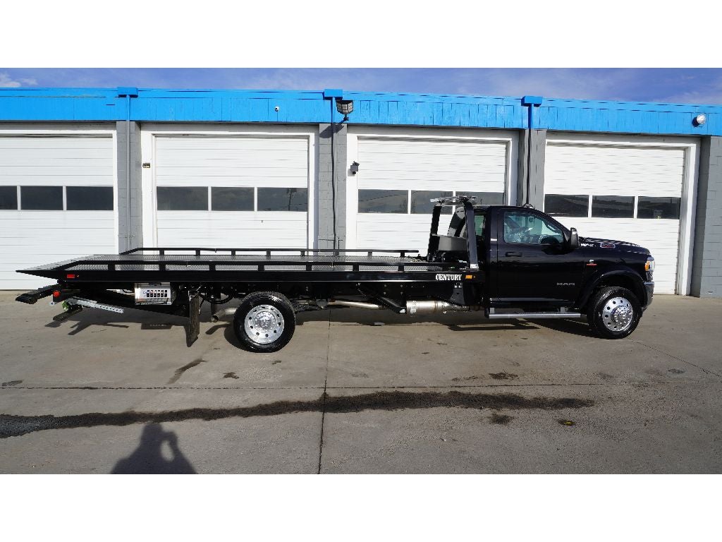 2024 RAM 5500 Chassis w/ Century 10S Carrier