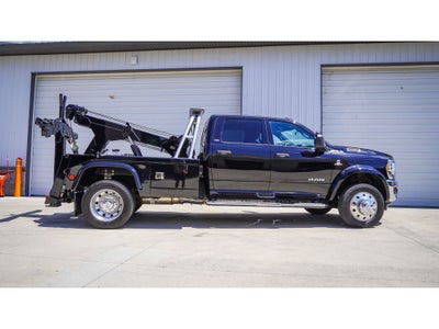 2024 RAM 5500 Chassis w/ Chevron 408 Wrecker
