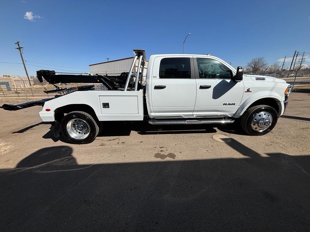 2024 RAM 5500 Chassis w/ Century 612 Wrecker