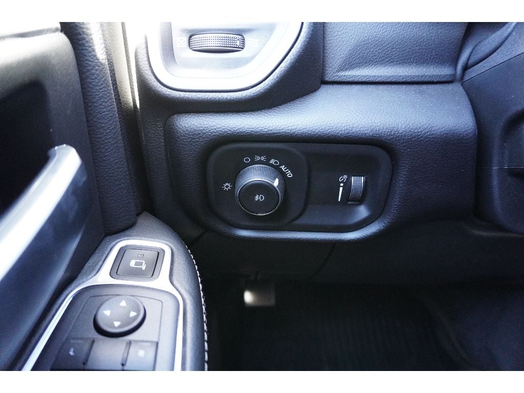 2024 RAM 5500 Chassis w/ Vulcan 894 Wrecker