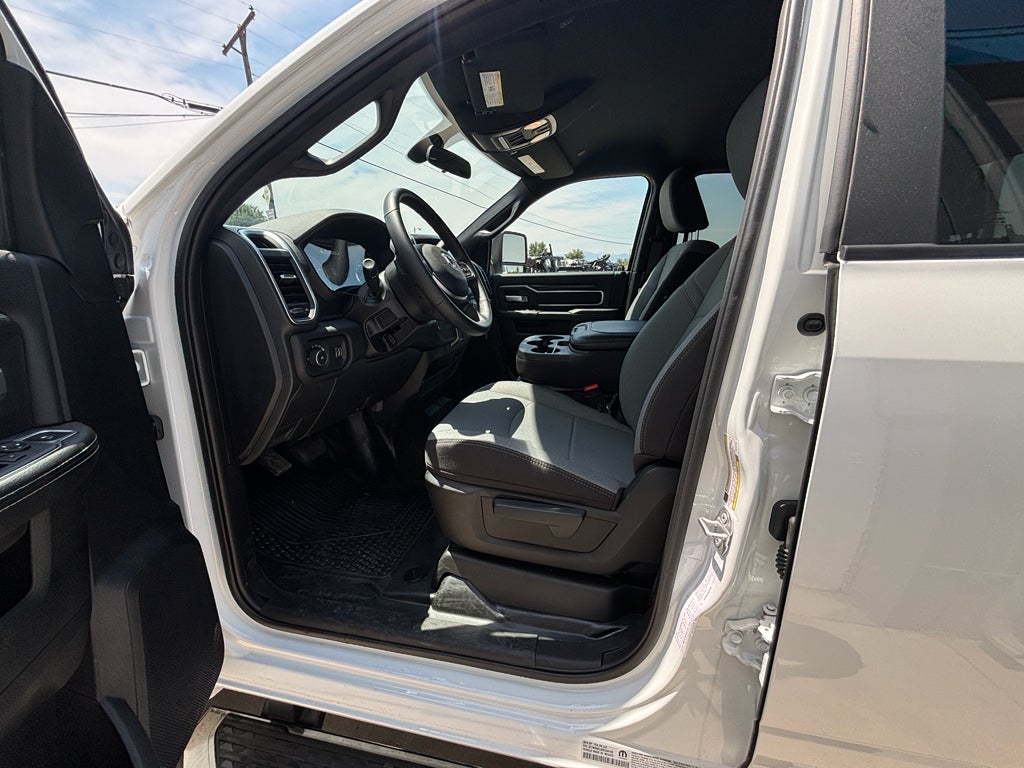 2024 RAM 5500 Chassis w/ Vulcan 894 Wrecker