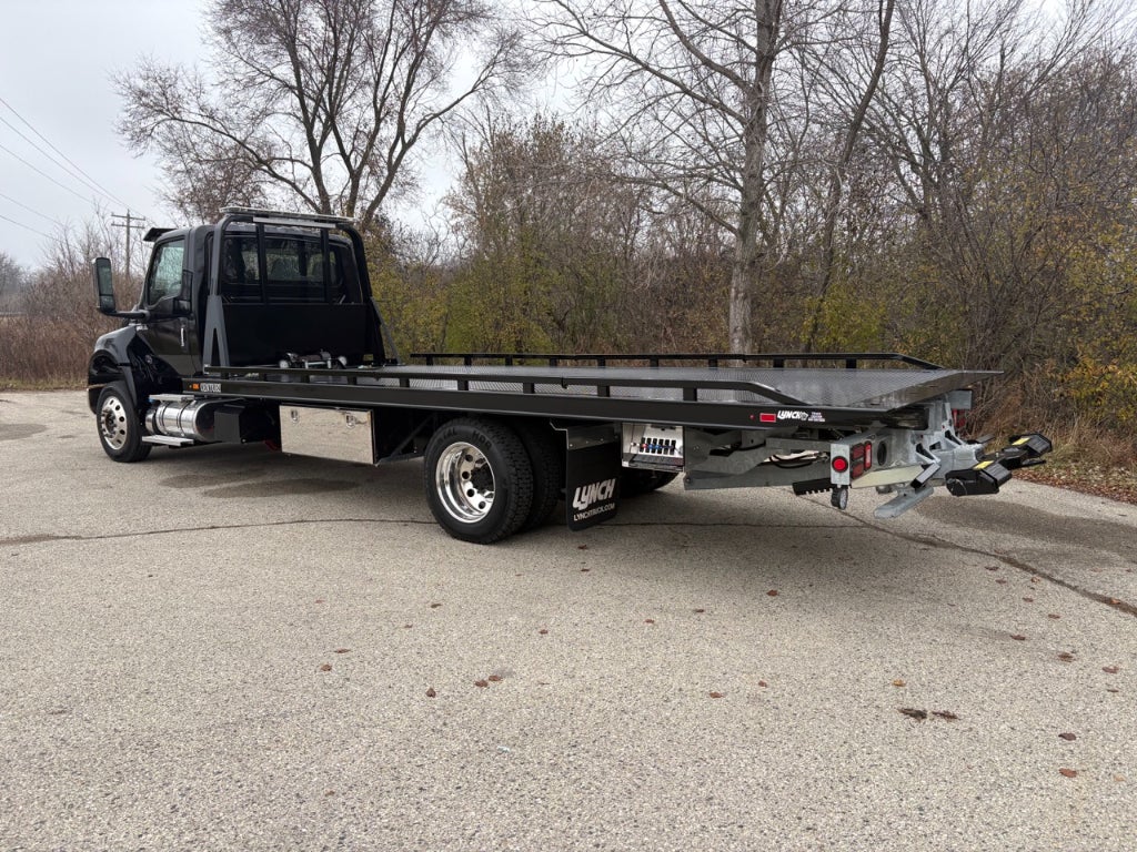 2025 CENTURY INTERNATIONAL w/ Century 12S Carrier