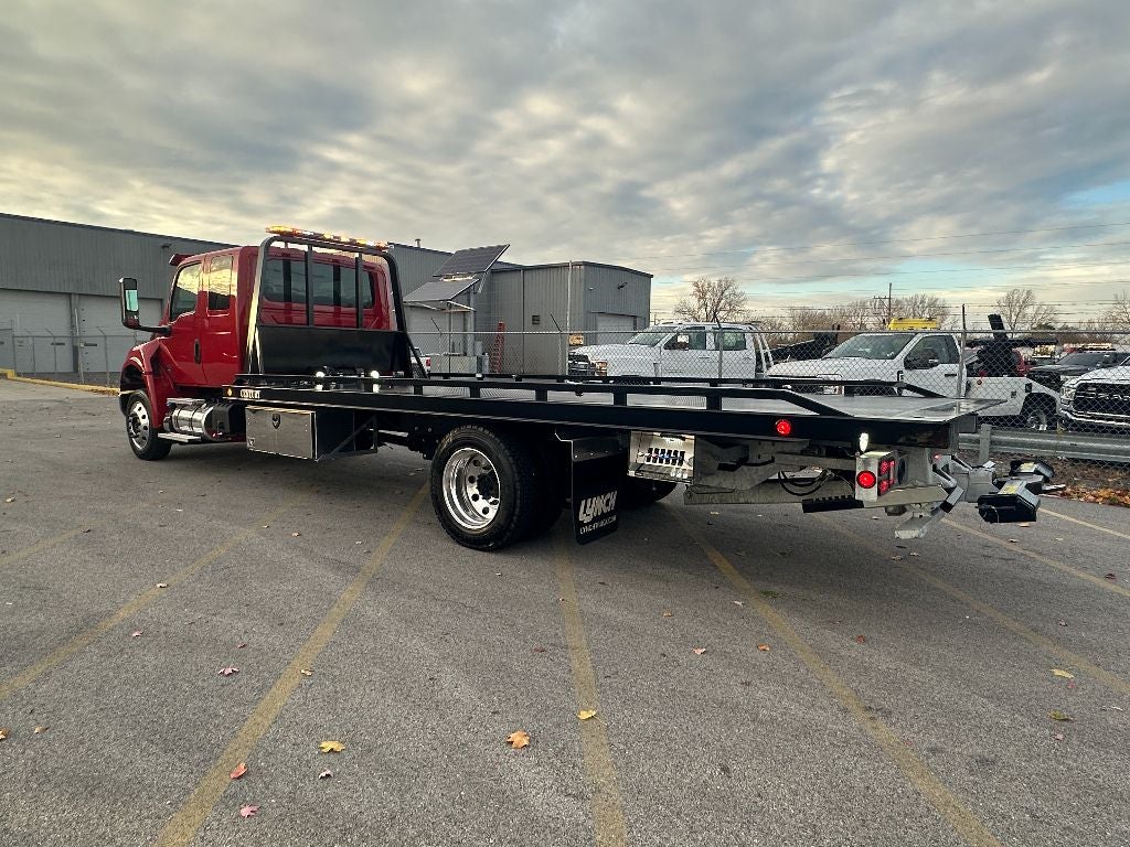 2025 International MV607 WITH A CENTRUYR 21.5' STEEL