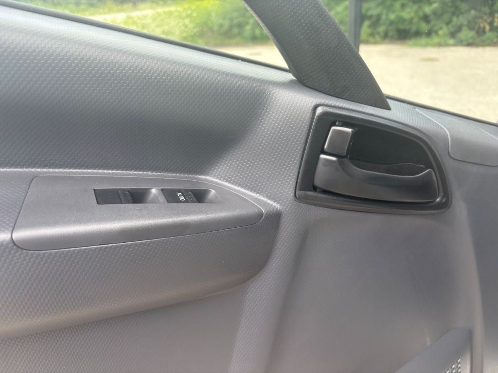 2025 Chevrolet 4500HG 3500HG / 4500HG / 4500HD / 4500XD 18' Bay Bridge Van Body