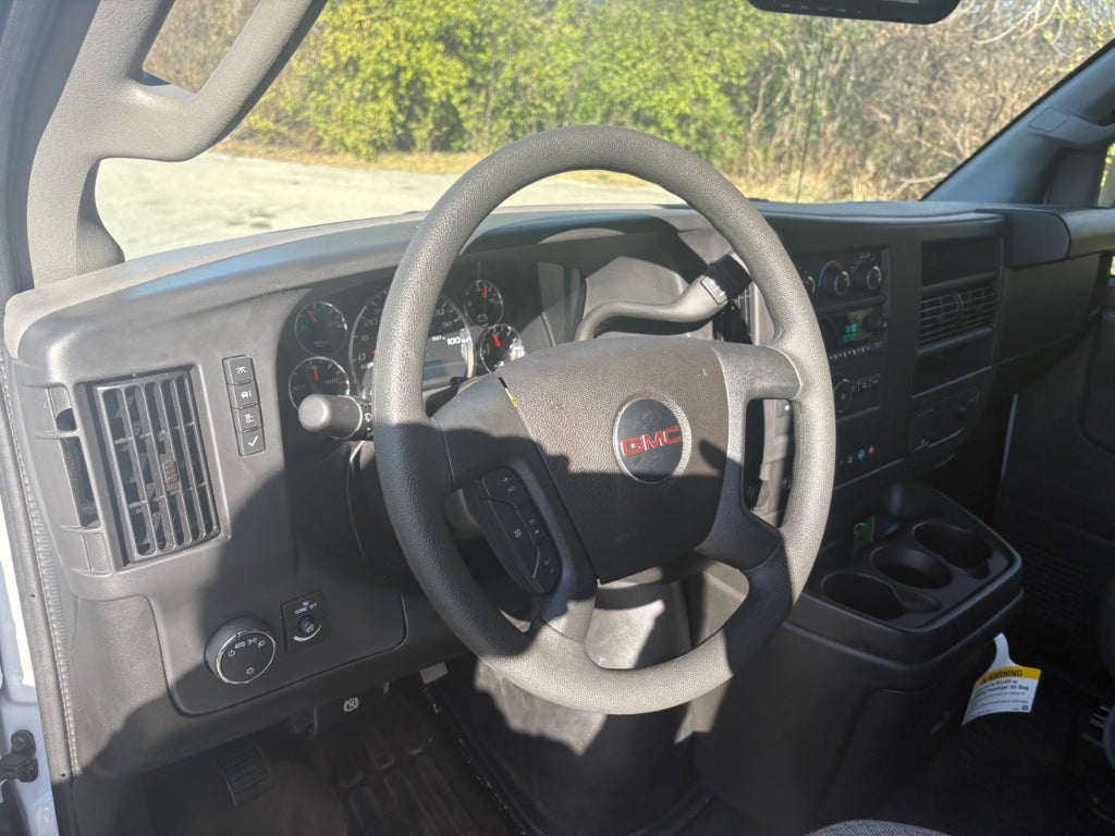 2025 GMC Savana 3500 12' Bay Bridge Van Body
