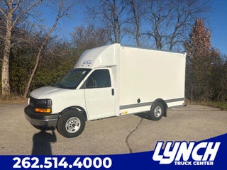 2025 GMC Savana 3500 12' Bay Bridge Van Body