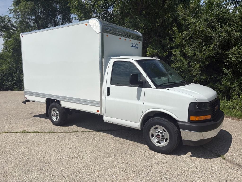 2025 GMC Savana 3500 12' Bay Bridge Van Body
