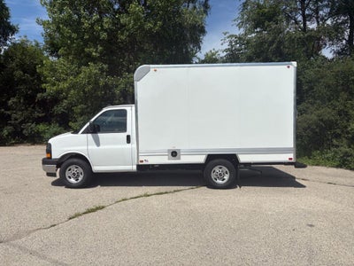 2025 GMC Savana 3500 12' Bay Bridge Van Body