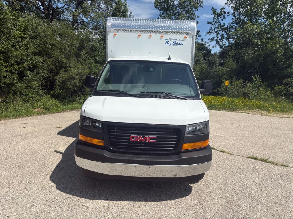2025 GMC Savana 3500 12' Bay Bridge Van Body
