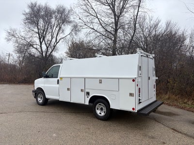 2025 GMC Savana 3500 11' Monroe CSV Body