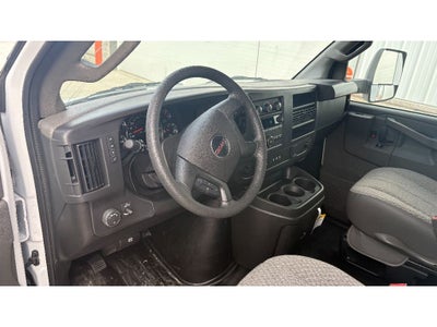 2025 GMC Savana 3500 17' Bay Bridge Van Body