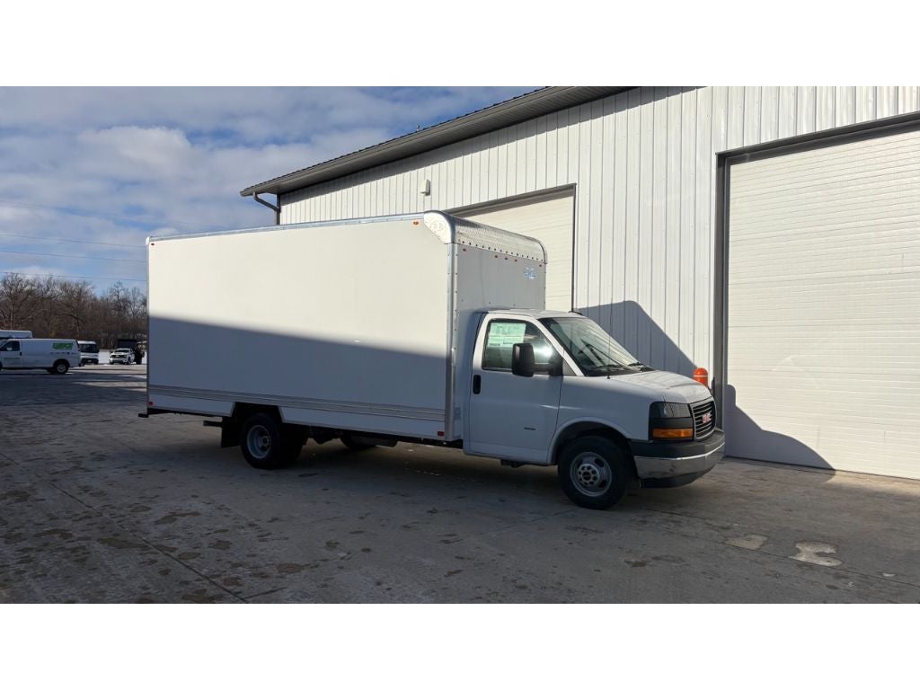 2025 GMC Savana 3500 17' Bay Bridge Van Body