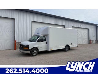 2025 GMC Savana 3500 17' Bay Bridge Van Body