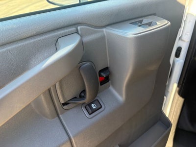 2025 GMC Savana 3500 17' Bay Bridge Van Body
