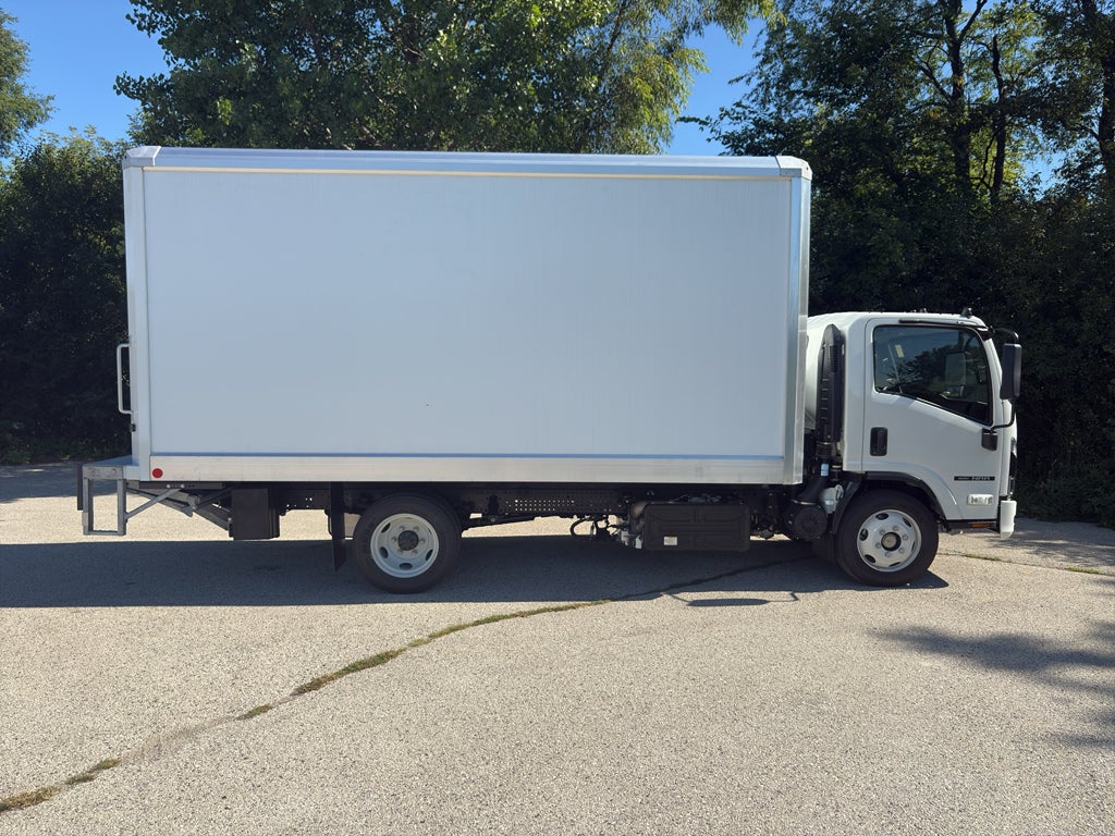 2025 Isuzu NRR 16' Advantic Van Body